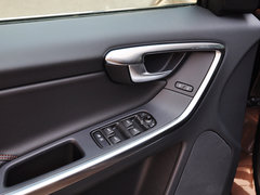2014款 T6 3.0T 自动 智雅版 5座