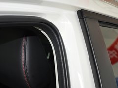 2013款 2.0L 自动 四驱尊贵型