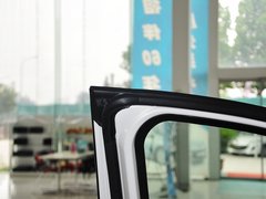 2013款 2.0L 自动 四驱尊贵型