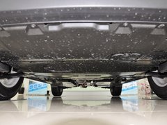 2013款 2.0L 自动 四驱尊贵型