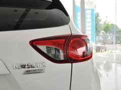 2013款 2.0L 自动 四驱尊贵型