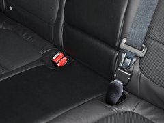 2013款 2.0L 自动 四驱尊贵型