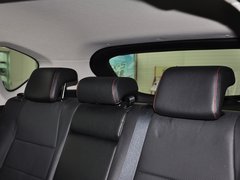2013款 2.0L 自动 四驱尊贵型
