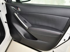 2013款 2.0L 自动 四驱尊贵型