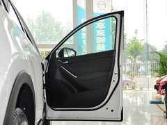 2013款 2.0L 自动 四驱尊贵型