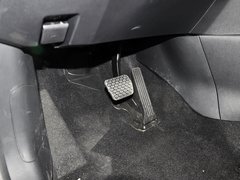 2013款 2.0L 自动 四驱尊贵型