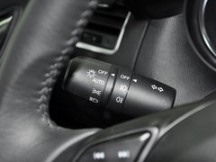 2013款 2.0L 自动 四驱尊贵型