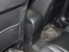 2013款 2.0L 自动 四驱尊贵型