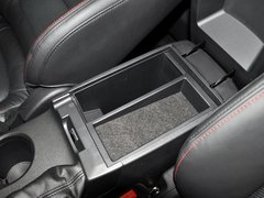 2013款 2.0L 自动 四驱尊贵型