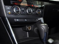 2013款 2.0L 自动 四驱尊贵型