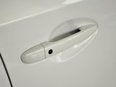 2013款 2.0L 自动 四驱尊贵型