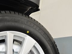2013款 2.0L 自动 四驱尊贵型