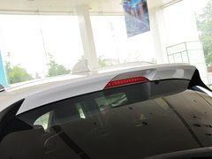 2013款 2.0L 自动 四驱尊贵型