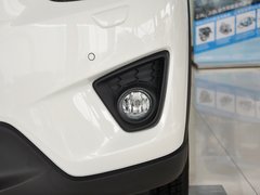 2013款 2.0L 自动 四驱尊贵型