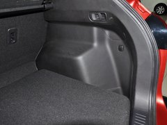 2013款 2.0L 自动 四驱尊贵型
