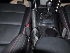 2013款 2.0L 自动 四驱尊贵型
