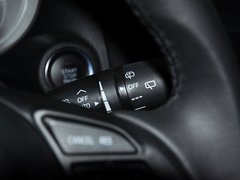 2013款 2.0L 自动 四驱尊贵型