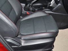 2013款 2.0L 自動 四驅(qū)尊貴型