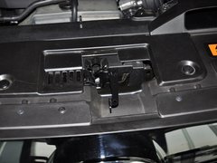 2013款 2.0L 自动 四驱尊贵型