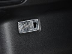 2013款 2.0L 自动 四驱尊贵型