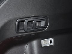 2013款 2.0L 自动 四驱尊贵型