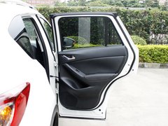 2013款 2.0L 自动 四驱尊贵型