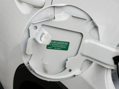 2013款 2.0L 自动 四驱尊贵型