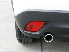 2013款 2.0L 自动 四驱尊贵型