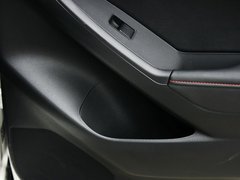 2013款 2.0L 自动 四驱尊贵型