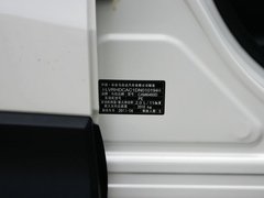 2013款 2.0L 自动 四驱尊贵型