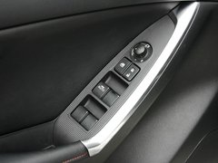 2013款 2.0L 自动 四驱尊贵型