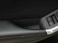 2013款 2.0L 自动 四驱尊贵型