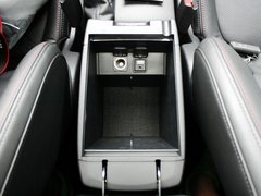 2013款 2.0L 自动 四驱尊贵型