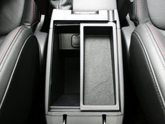 2013款 2.0L 自动 四驱尊贵型