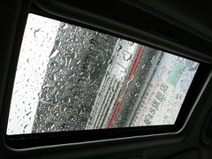 2013款 2.0L 自动 四驱尊贵型