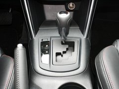 2013款 2.0L 自动 四驱尊贵型