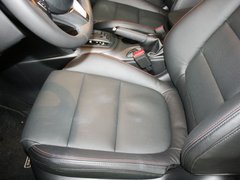 2013款 2.0L 自动 四驱尊贵型