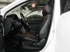 2013款 2.0L 自动 四驱尊贵型