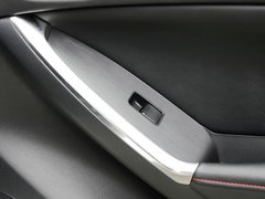 2013款 2.0L 自动 四驱尊贵型