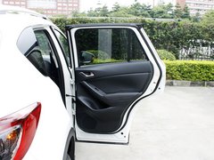 2013款 2.0L 自动 四驱尊贵型