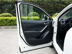 2013款 2.0L 自动 四驱尊贵型