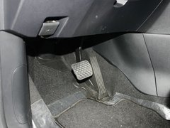 2013款 2.0L 自动 四驱尊贵型
