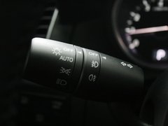 2013款 2.0L 自动 四驱尊贵型