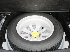 2013款 2.0L 自动 四驱尊贵型