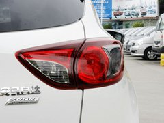 2013款 2.0L 自动 四驱尊贵型