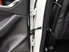 2013款 2.0L 自动 四驱尊贵型