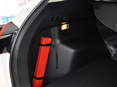 2013款 2.0L 自动 四驱尊贵型