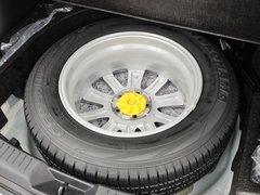 2013款 2.0L 自动 四驱尊贵型