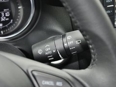 2013款 2.0L 自动 四驱尊贵型