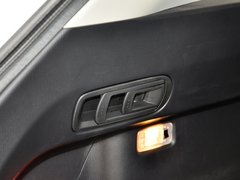 2013款 2.0L 自动 四驱尊贵型